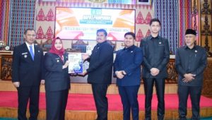 Bupati Kasmarni Sampaikan LKPJ 2024 kepada DPRD Kabupaten Bengkalis