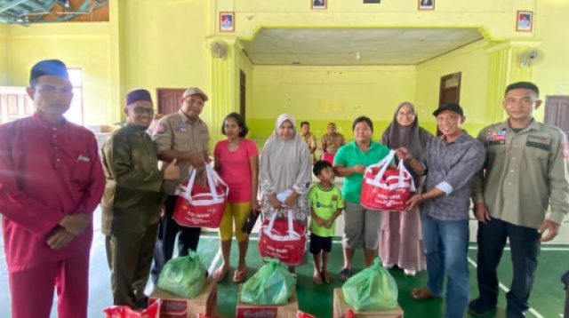 Pemkab Siak-Baznas Salurkan Bantuan