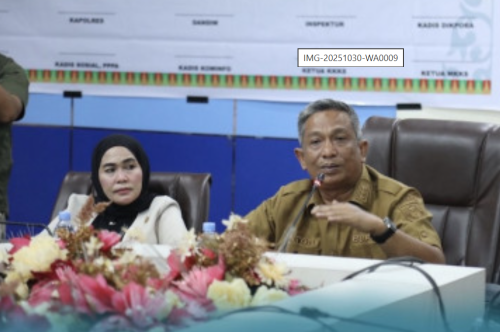 Pemkab Rohul Teken Pakta Integritas, Pastikan Penerimaan Siswa Baru 2025 Bersih dan Transparan