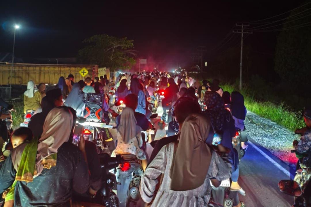 Pawai Takbir Mengkapan 2026 Meriah, Ribuan Warga Sambut Idulfitri