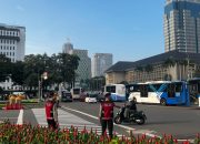 Polisi Gelar Strong Point di Jakarta, Pengamanan Humanis Jaga Kelancaran Pagi Hari