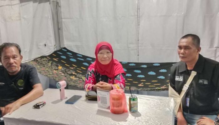 Batik Rokan Hilir Laris Manis di Festival Bakar Tongkang 2026, Stand Miskiah Diserbu Pengunjung
